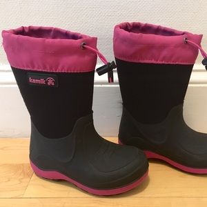 Size 10 Girls Kamik Snow Boots